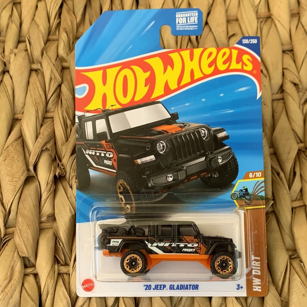 20 Jeep Gladiator 4WD 2020 SUV Truck Black Hot Wheels Hotwheels Car 2025 🆕